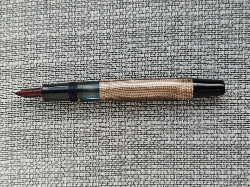 Vintage roll out - vintage, pen